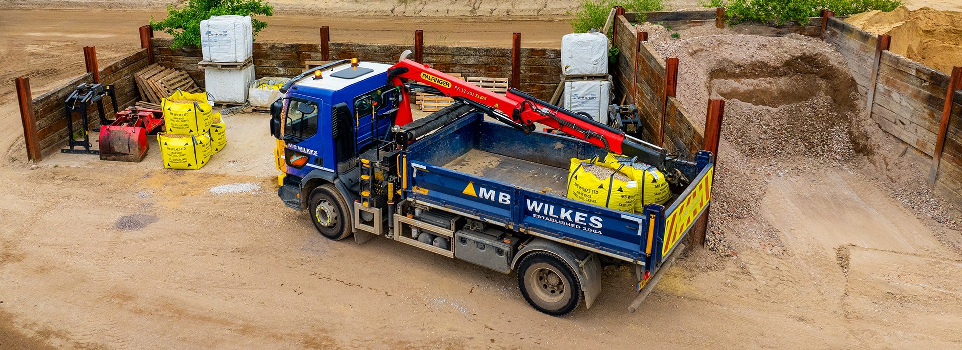 MB Wilkes grab truck